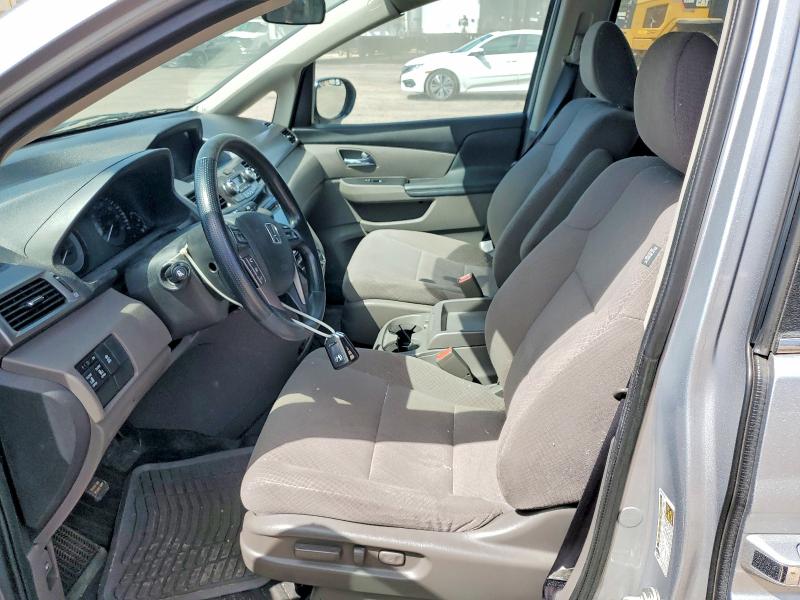 Photo 7 from auction – 2016 HONDA ODYSSEY with VIN 5FNRL5H49GB138957