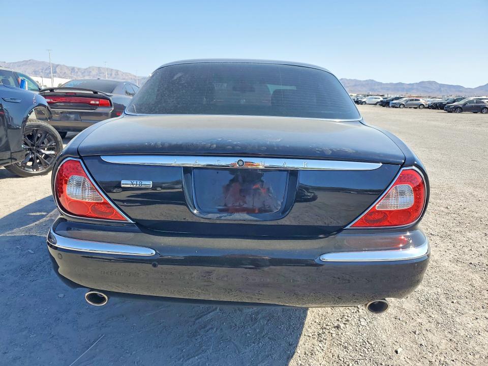 Photo 6 from auction – 2004 JAGUAR XJ8 with VIN SAJEA71C04SG11570