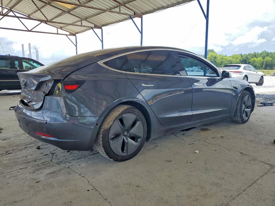 Photo 3 from auction – 2018 TESLA MODEL 3 with VIN 5YJ3E1EA1JF058319