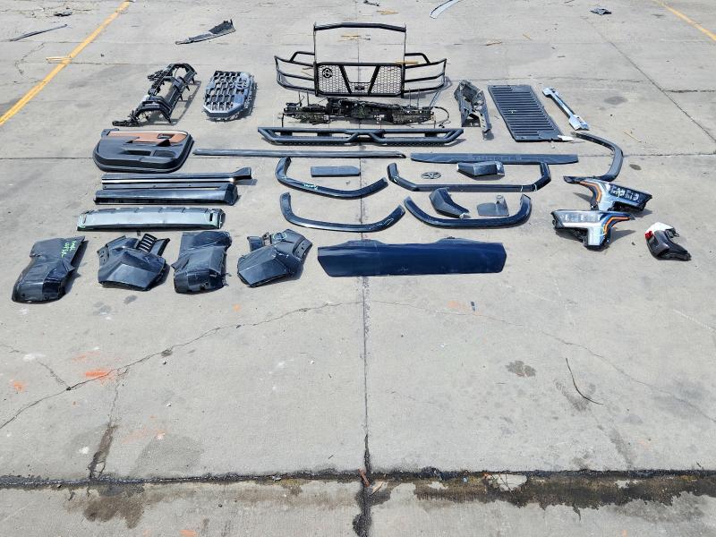 Photo 12 from auction – 2024 TOYOTA TUNDRA with VIN 5TFMA5EC2RX025324