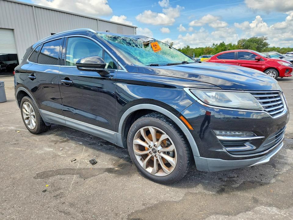 Zdjęcie 4 z aukcji – 2017 LINCOLN MKC z VIN 5LMCJ2C97HUL55454
