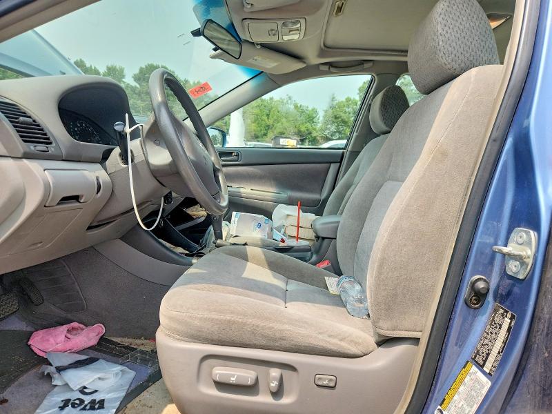 Photo 7 from auction – 2004 TOYOTA CAMRY with VIN 4T1BE32K24U882924