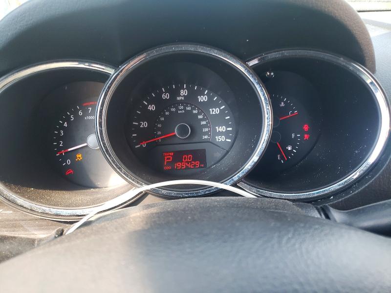 Photo 9 from auction – 2013 KIA SORENTO with VIN 5XYKT3A17DG314303