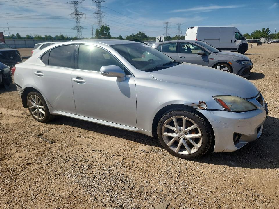 Photo 4 from auction – 2012 LEXUS IS with VIN JTHCF5C28C5055727
