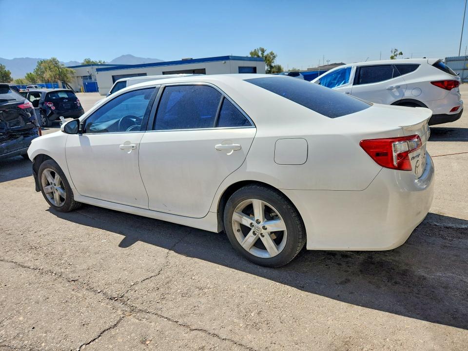 Photo 2 from auction – 2014 TOYOTA CAMRY with VIN 4T1BF1FK5EU735607