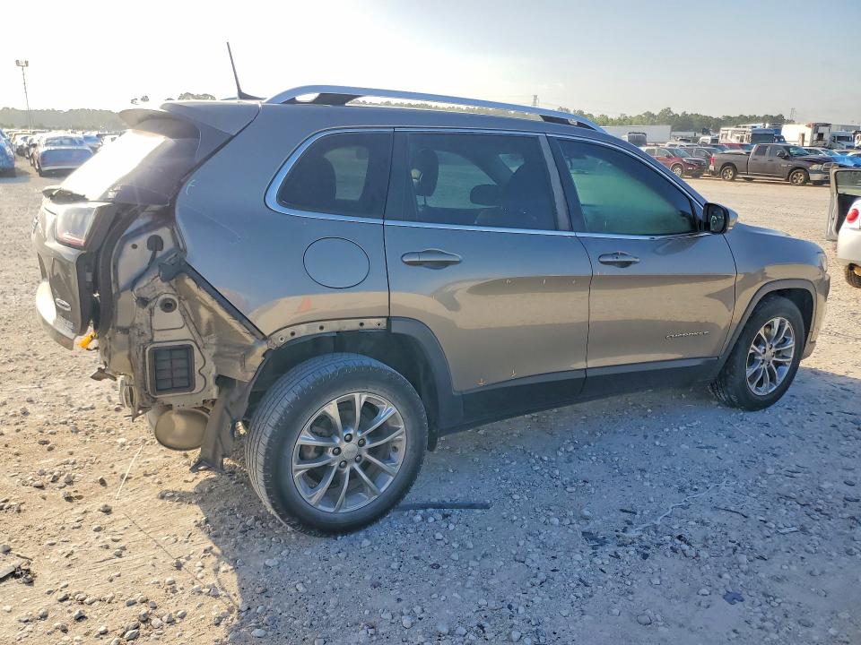 Photo 3 from auction – 2019 JEEP CHEROKEE with VIN 1C4PJLLB1KD110576