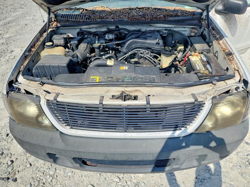 Photo 12 from auction – 2003 FORD EXPLORER with VIN 1FMZU62KX3UB30518