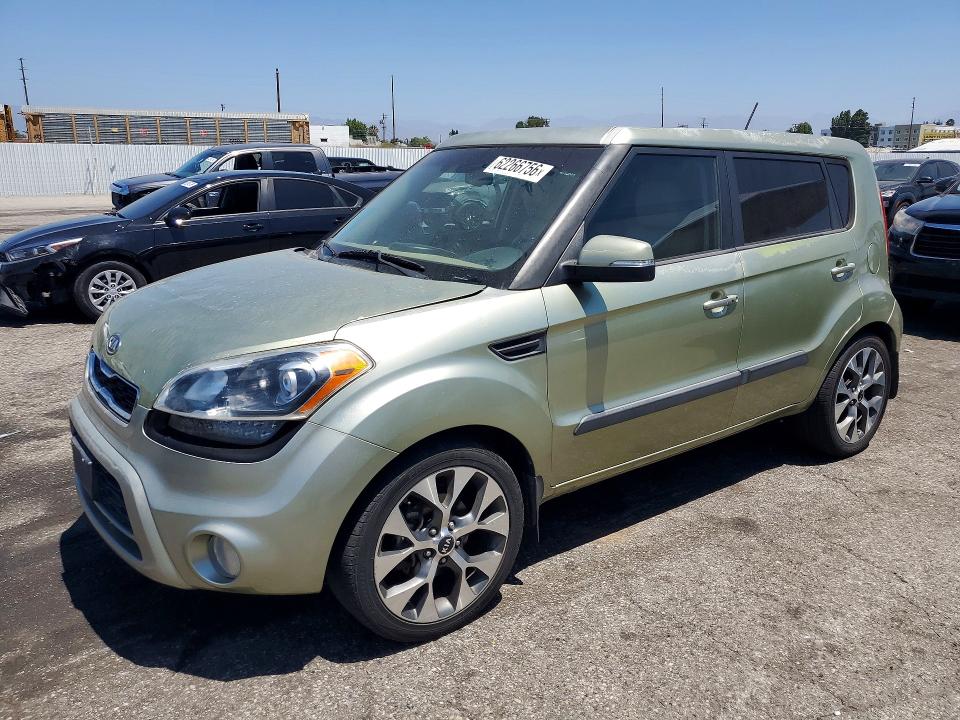 KIA SOUL 2012 with VIN KNDJT2A64C7472482 - Photo from auction