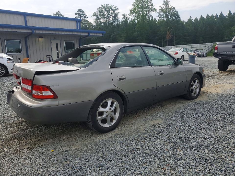 Photo 3 from auction – 2001 LEXUS ES with VIN JT8BF28G310335788