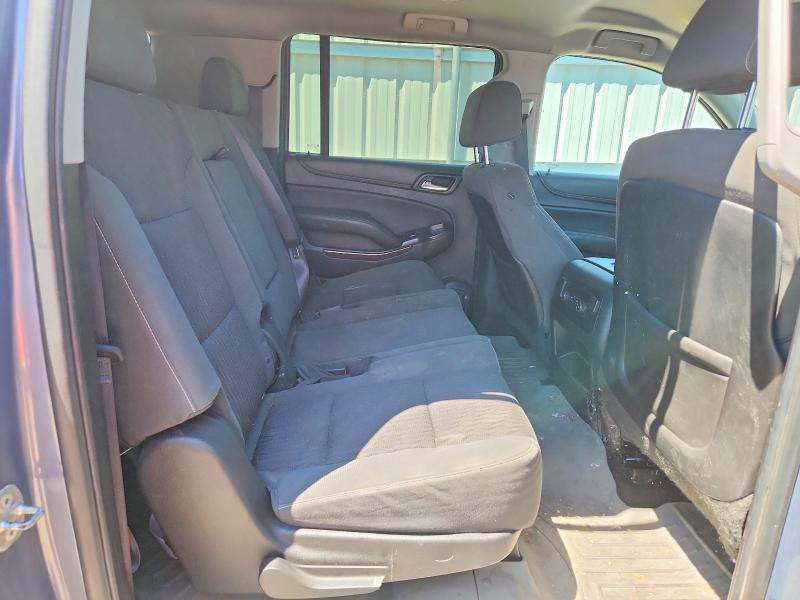 Photo 11 from auction – 2016 CHEVROLET SUBURBAN with VIN 1GNSCGKC0GR381233