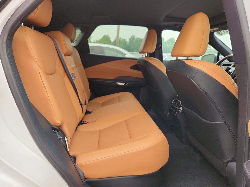 Photo 11 from auction – 2024 LEXUS RX with VIN 2T2BAMCA9RC060763