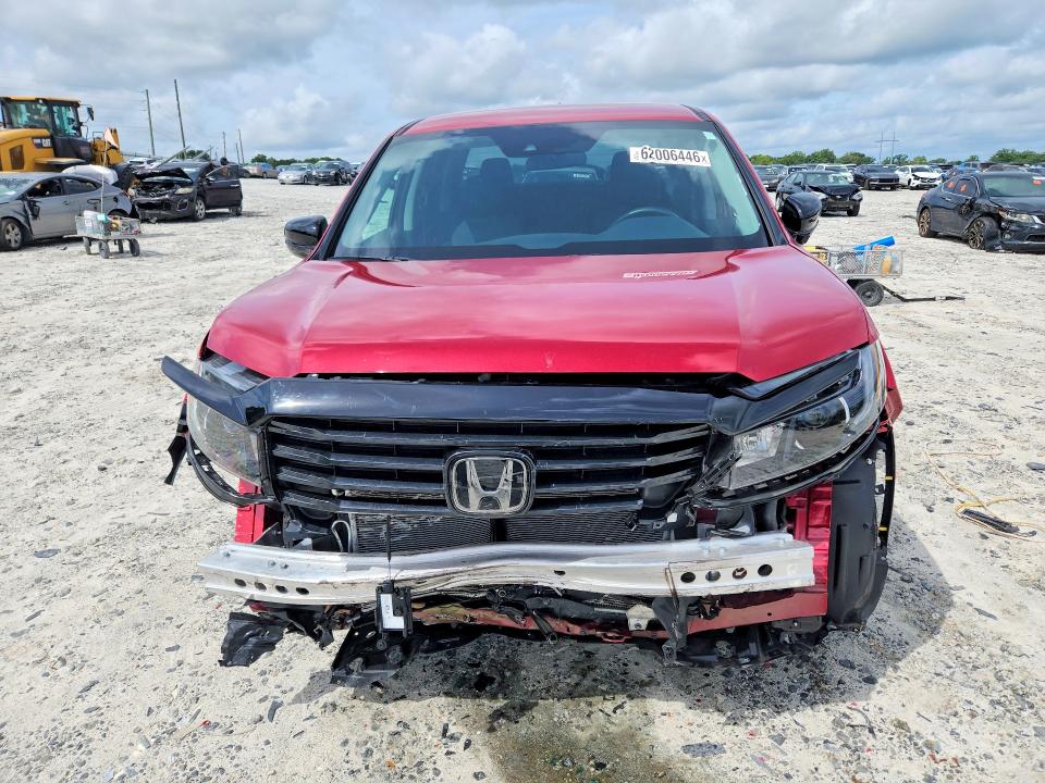 Photo 5 from auction – 2021 HONDA RIDGELINE with VIN 5FPYK3F12MB009120