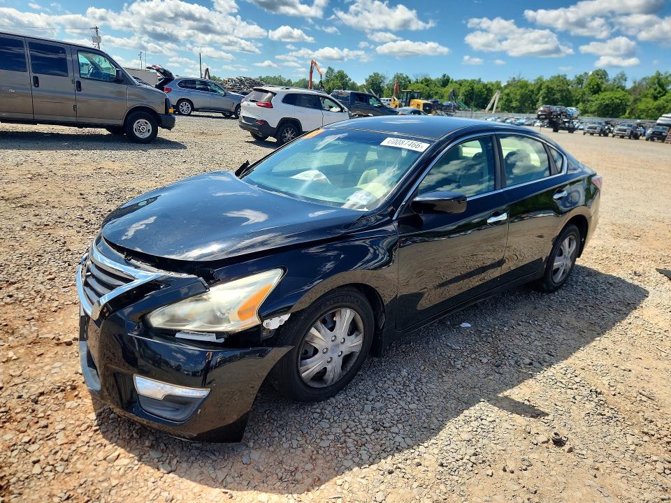 NISSAN ALTIMA 2015 with VIN 1N4AL3AP7FN304663 - Photo from auction