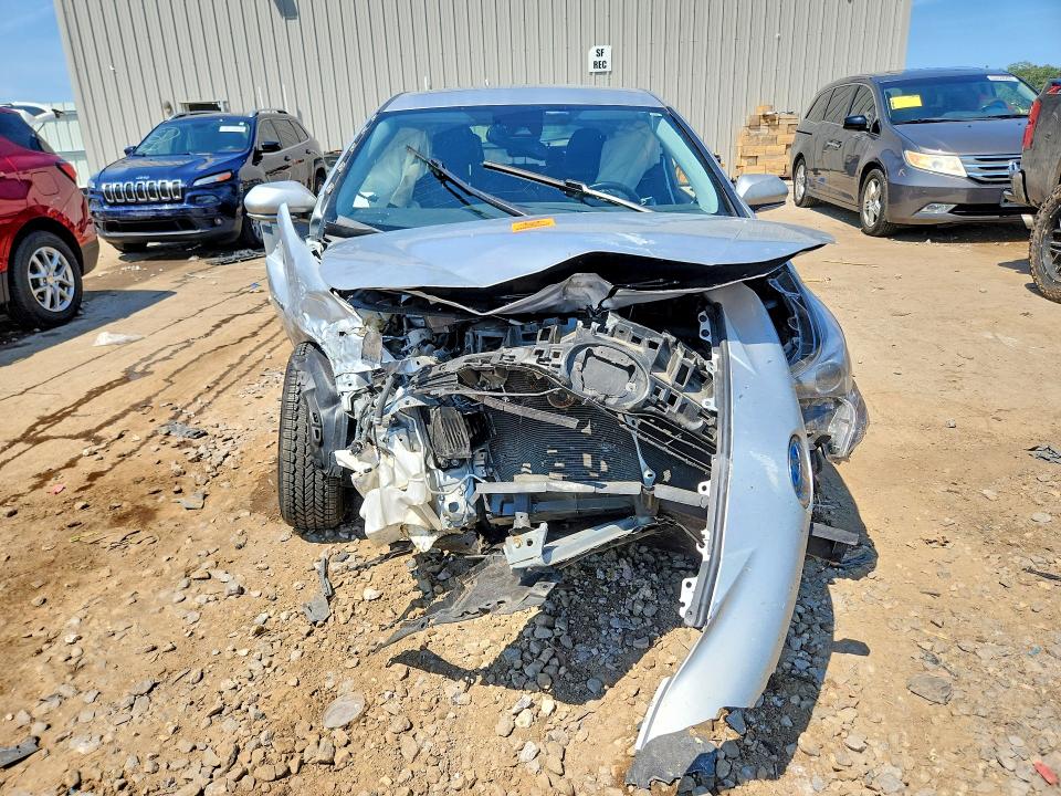 Photo 5 from auction – 2017 TOYOTA PRIUS with VIN JTDKARFU3H3030172
