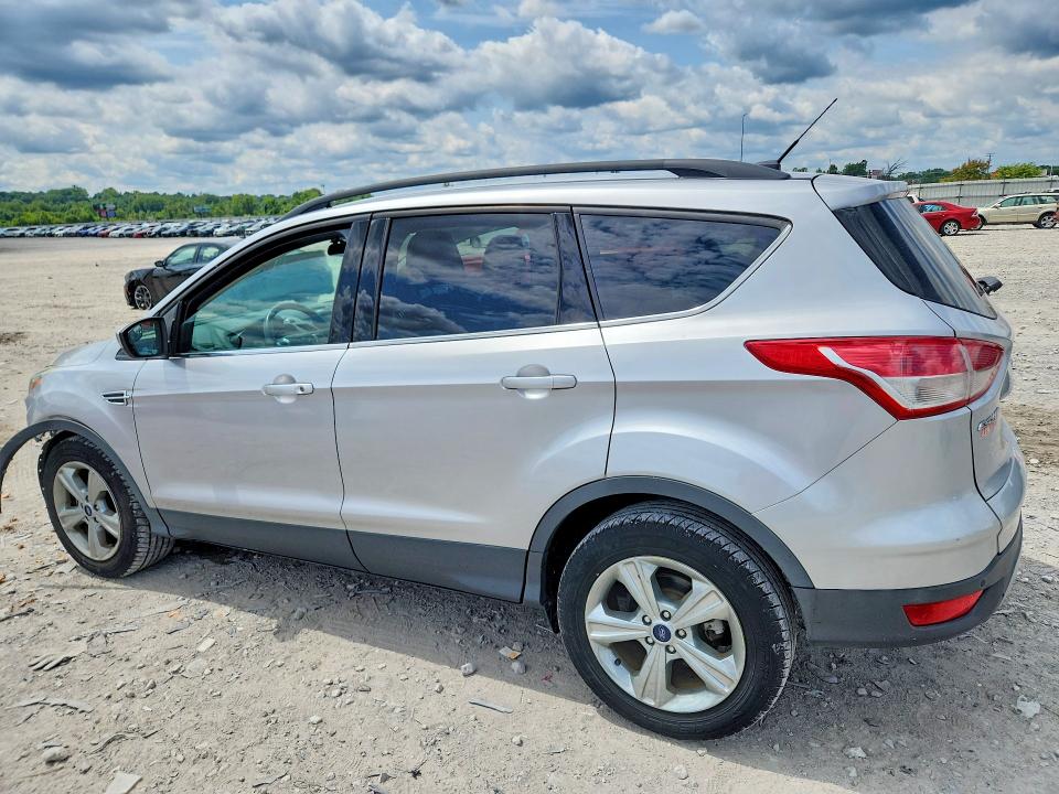 Photo 2 from auction – 2015 FORD ESCAPE with VIN 1FMCU0G93FUC23801