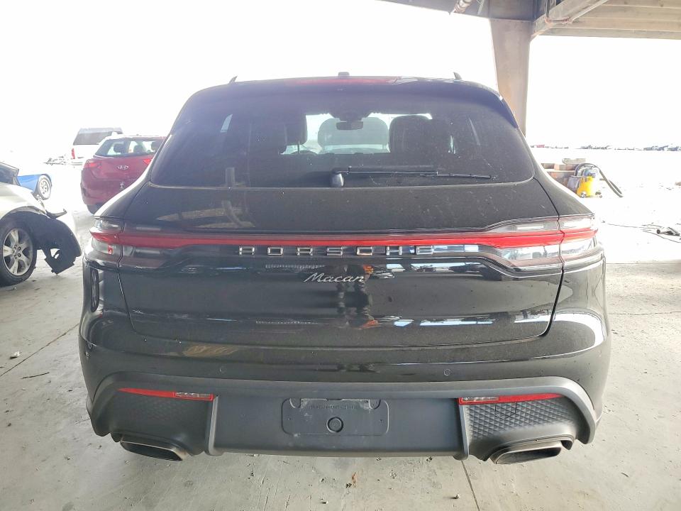 Photo 6 from auction – 2022 PORSCHE MACAN with VIN WP1AA2A58NLB11052