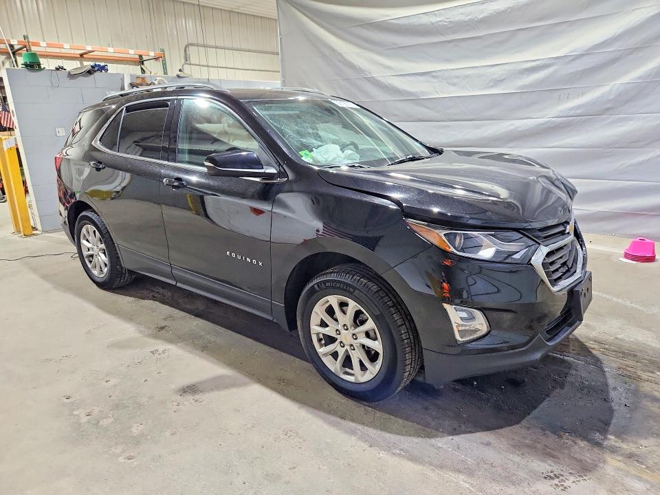 Photo 4 from auction – 2019 CHEVROLET EQUINOX with VIN 2GNAXUEV7K6265642