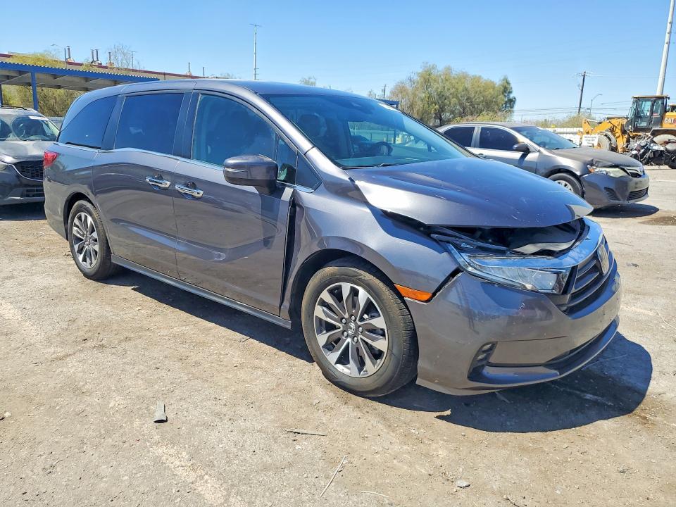 Photo 4 from auction – 2023 HONDA ODYSSEY with VIN 5FNRL6H65PB059759