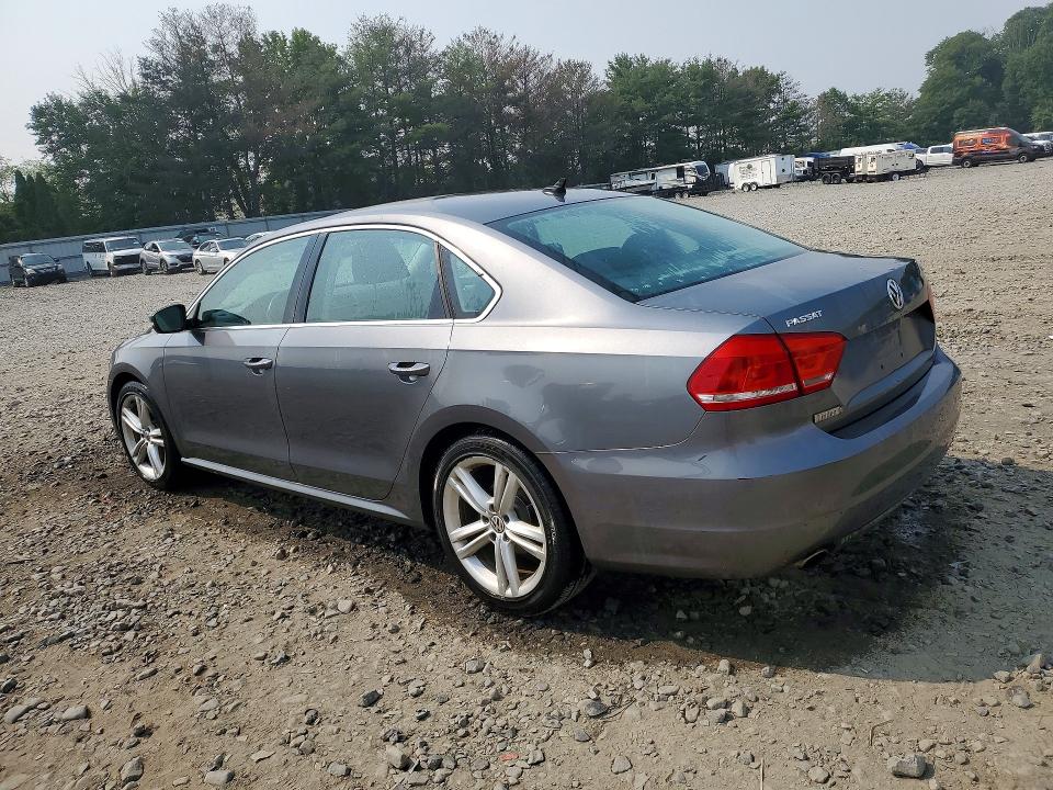 Photo 2 from auction – 2014 VOLKSWAGEN PASSAT with VIN 1VWBT7A39EC068687