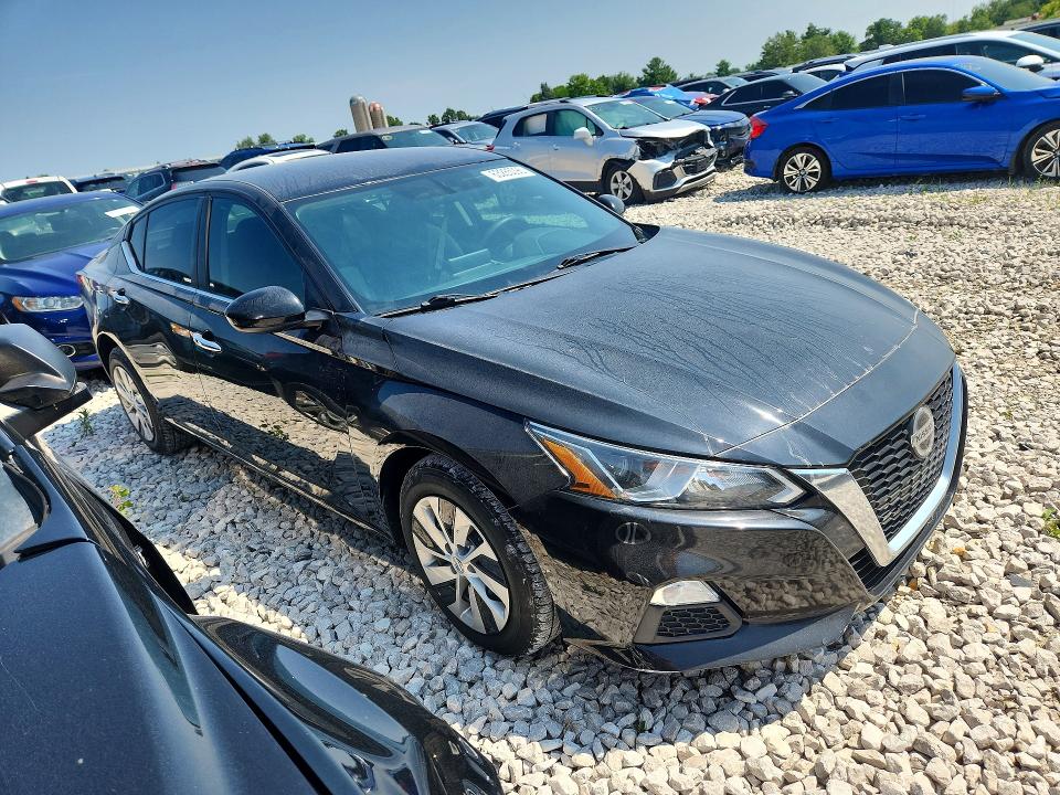 Photo 4 from auction – 2019 NISSAN ALTIMA with VIN 1N4BL4BV0KC234985