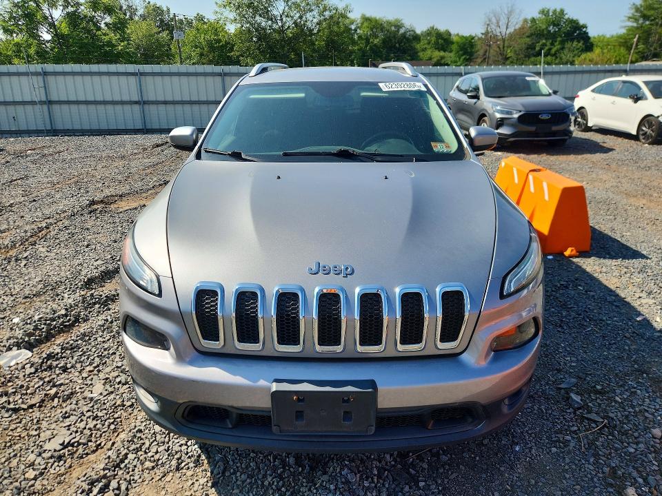 Photo 5 from auction – 2015 JEEP CHEROKEE with VIN 1C4PJMCB3FW734542