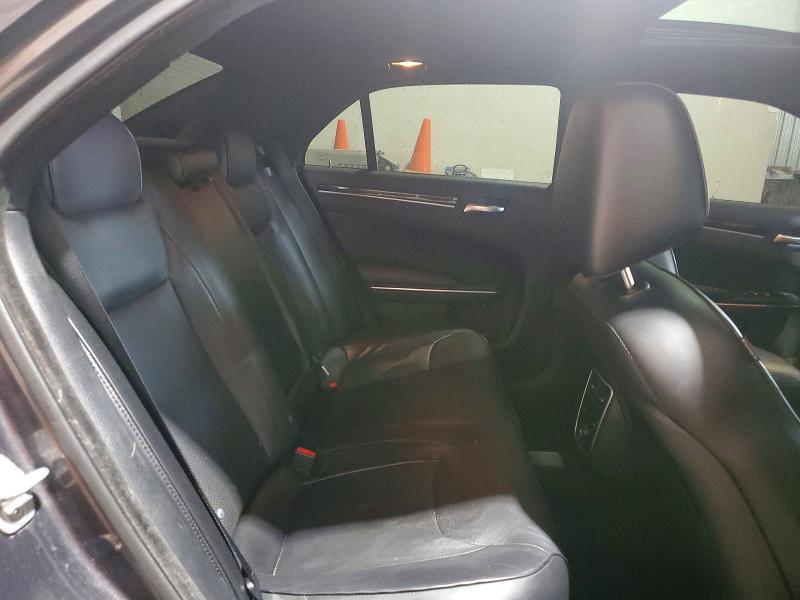 Photo 10 from auction – 2014 CHRYSLER 300C with VIN 2C3CCAKG0EH157619