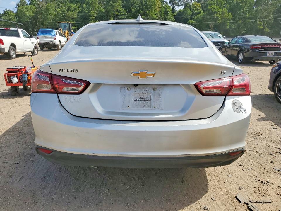 Photo 6 from auction – 2021 CHEVROLET MALIBU with VIN 1G1ZD5ST5MF035970