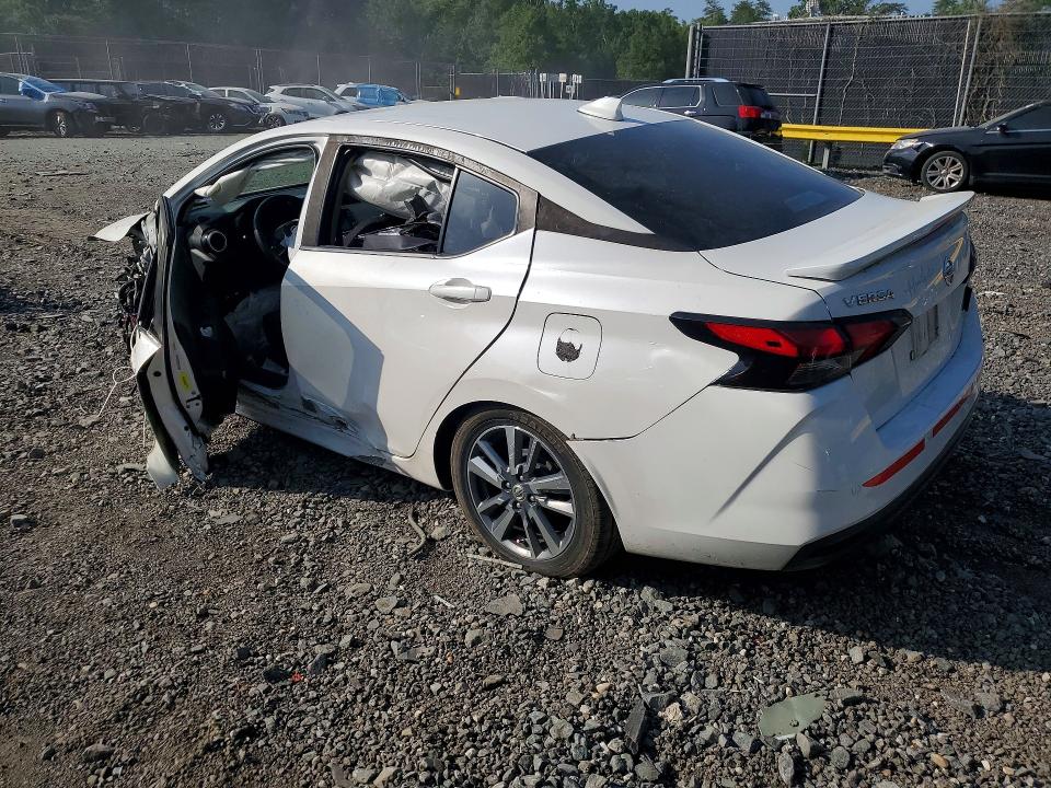 Photo 2 from auction – 2021 NISSAN VERSA with VIN 3N1CN8EV1ML869820