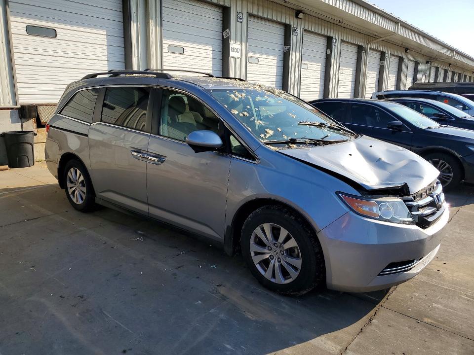 Photo 4 from auction – 2016 HONDA ODYSSEY with VIN 5FNRL5H31GB078552
