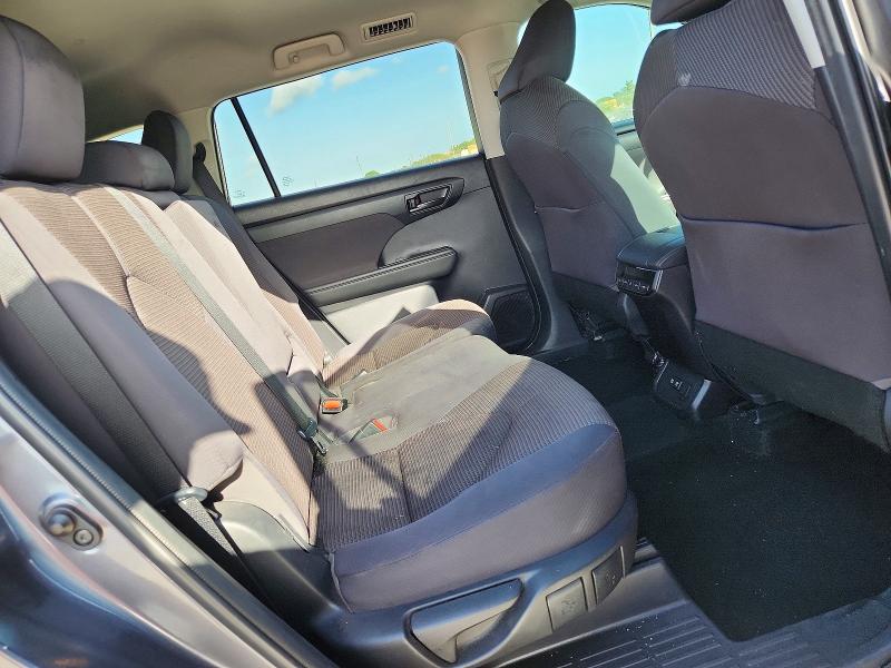 Photo 11 from auction – 2020 TOYOTA HIGHLANDER with VIN 5TDCZRAH7LS509855