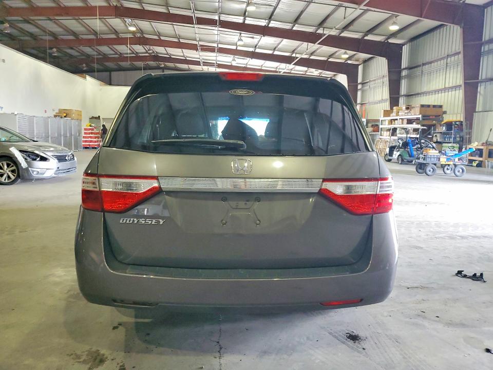 Photo 6 from auction – 2012 HONDA ODYSSEY with VIN 5FNRL5H48CB081791