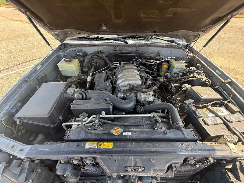 Photo 7 from auction – 2001 LEXUS LX with VIN JTJHT00W013506892