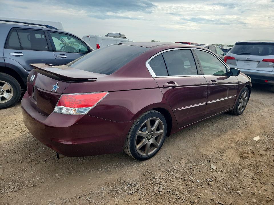 Photo 3 from auction – 2010 HONDA ACCORD with VIN 1HGCP2F33AA076332