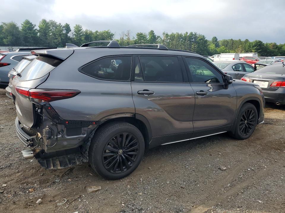 Photo 3 from auction – 2024 TOYOTA HIGHLANDER with VIN 5TDKDRBH4RS558318