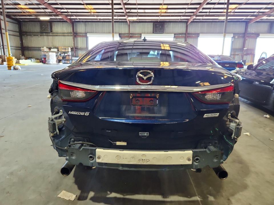 Photo 6 from auction – 2017 MAZDA 6 with VIN JM1GL1V51H1111372