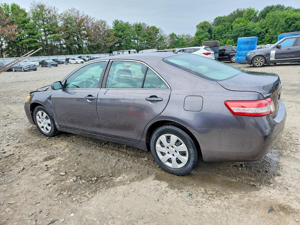 Photo 2 from auction – 2011 TOYOTA CAMRY with VIN 4T4BF3EK8BR200804