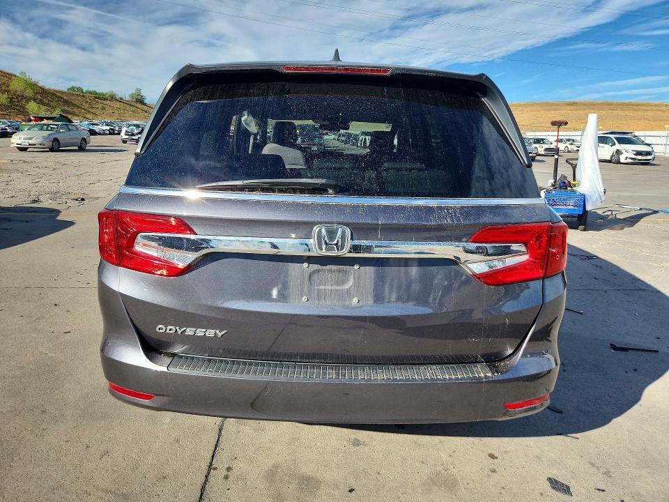 Photo 6 from auction – 2018 HONDA ODYSSEY with VIN 5FNRL6H50JB110728