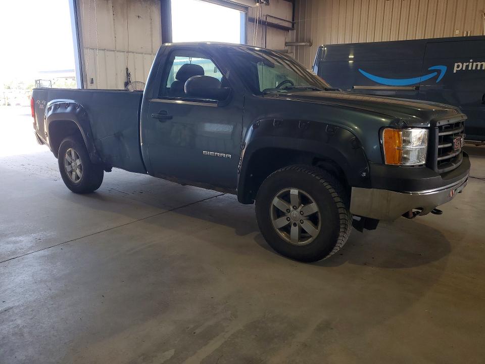 Photo 4 from auction – 2011 GMC SIERRA with VIN 1GTN2TEX0BZ137526