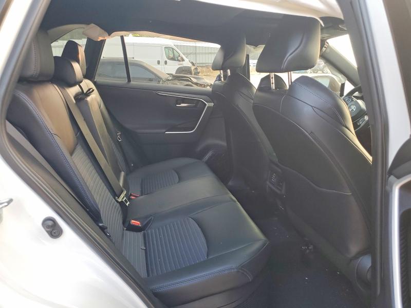 Photo 11 from auction – 2023 TOYOTA RAV4 with VIN 2T3E6RFV9PW042829