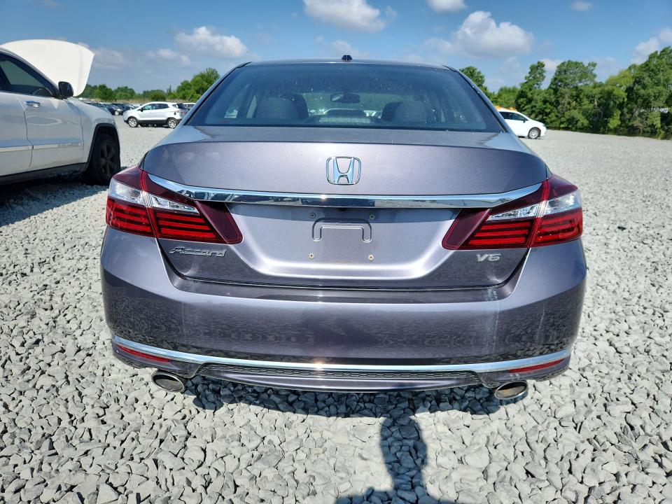 Photo 6 from auction – 2017 HONDA ACCORD with VIN 1HGCR3F84HA006103