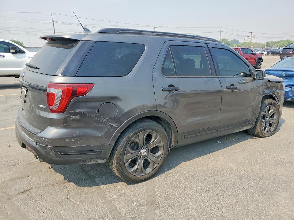 Photo 3 from auction – 2018 FORD EXPLORER with VIN 1FM5K8GT4JGB00959