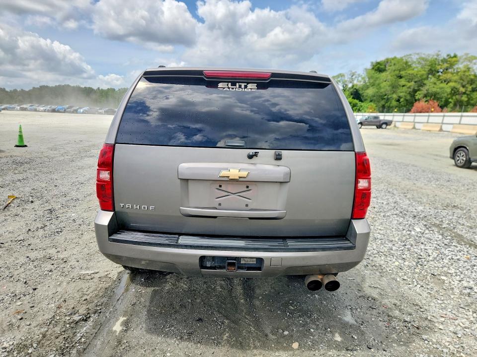 Photo 6 from auction – 2007 CHEVROLET TAHOE with VIN 1GNFC13047R250275