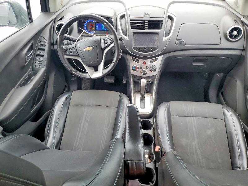 Photo 8 from auction – 2016 CHEVROLET TRAX with VIN 3GNCJLSB1GL212274