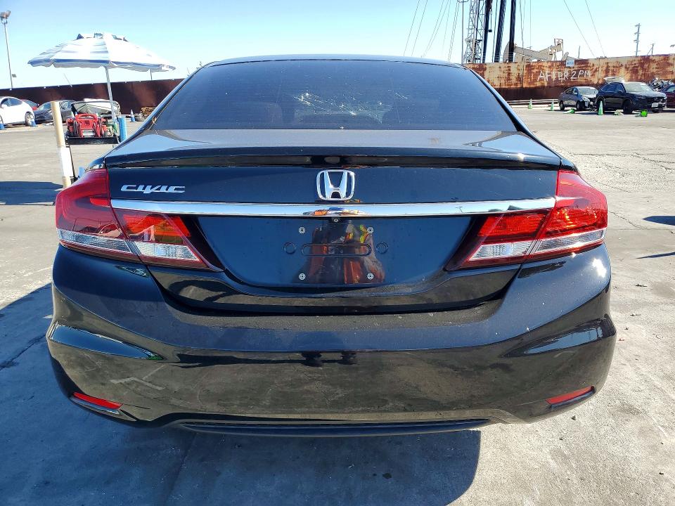 Photo 6 from auction – 2015 HONDA CIVIC with VIN 2HGFB2F80FH564699