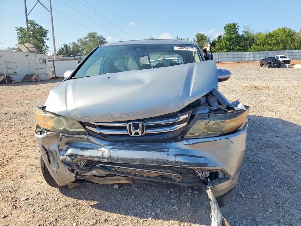 Photo 5 from auction – 2016 HONDA ODYSSEY with VIN 5FNRL5H67GB041709