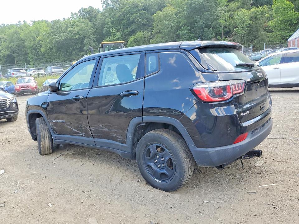Photo 2 from auction – 2018 JEEP COMPASS with VIN 3C4NJDAB0JT231995