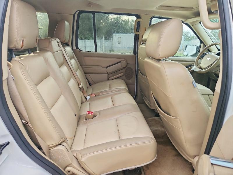 Photo 11 from auction – 2008 FORD EXPLORER with VIN 1FMEU63E48UA58410