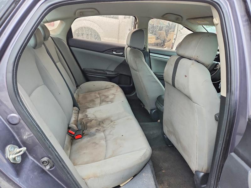 Photo 10 from auction – 2018 HONDA CIVIC with VIN 19XFC2F55JE006627