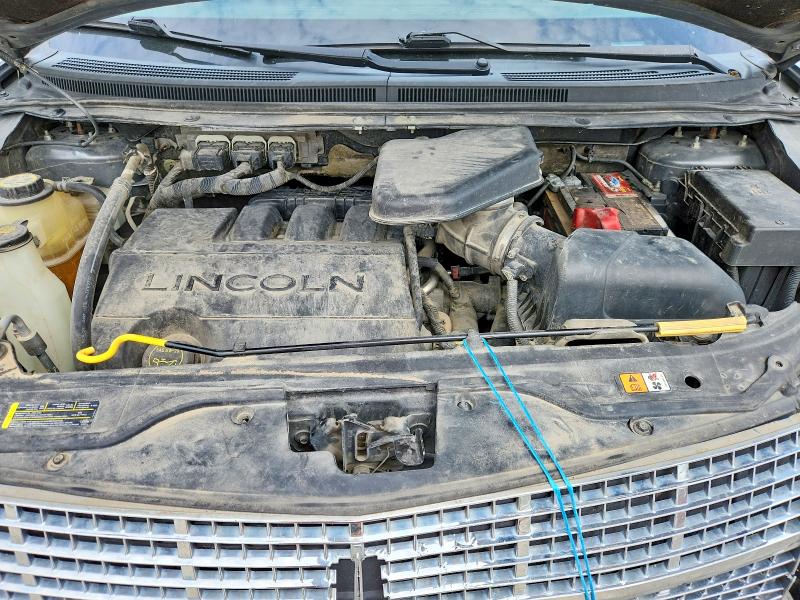 Photo 12 from auction – 2007 LINCOLN MKX with VIN 2LMDU88C17BJ29943