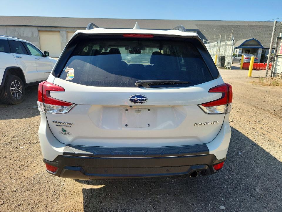 Photo 6 from auction – 2021 SUBARU FORESTER with VIN JF2SKAUCXMH496575